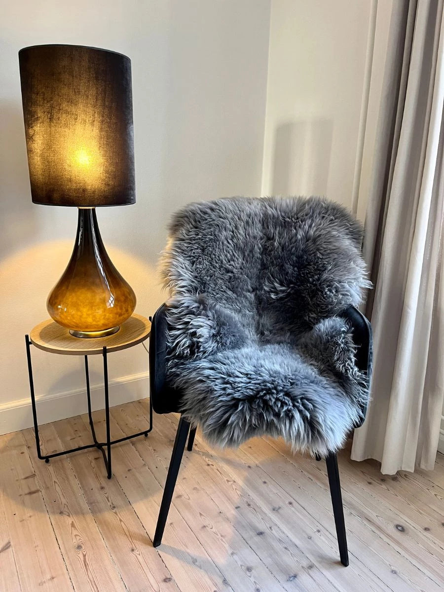 LAMB SKIN AND SHEEPSKIN FOR CHAIRS