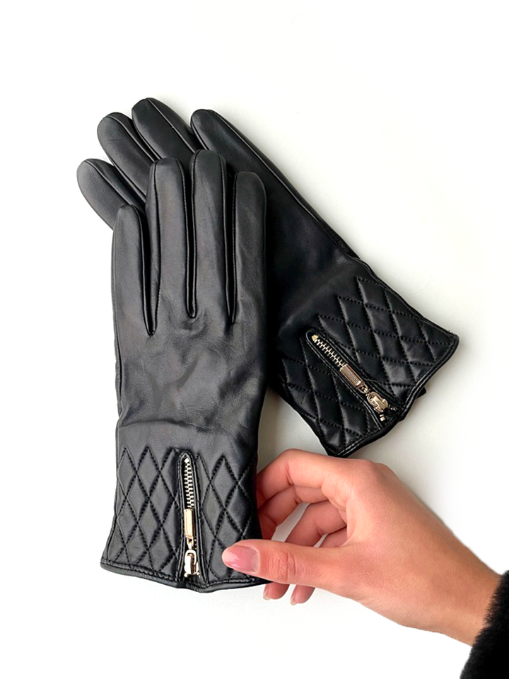 2687 Glove - Lamb Slink Leather -Accesories - Black