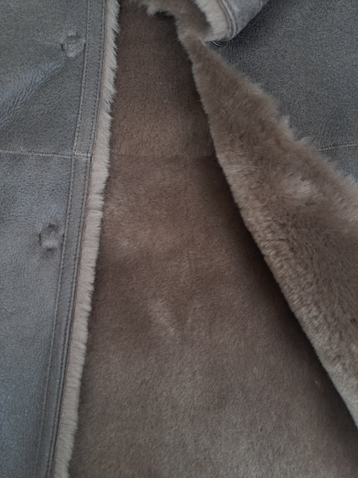 Giorgiana, 95 cm. - Krage - Nappa Lamb Crack Washed -Dam - Brun