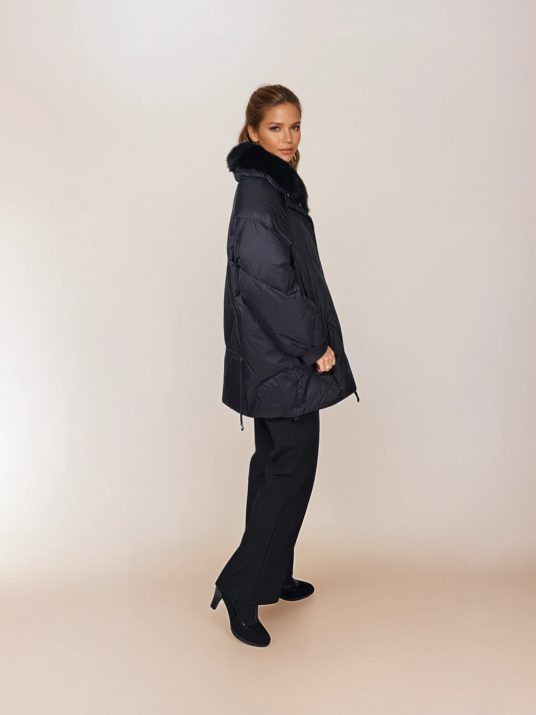 Ivory, 80 cm. - Down - Women - Black