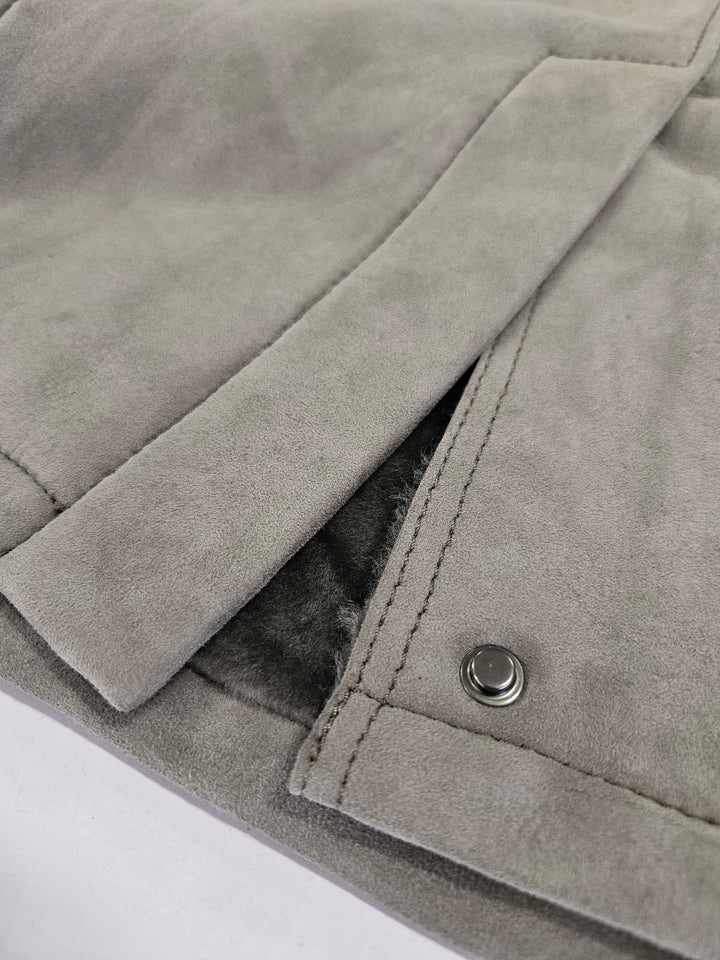 Jack, 80 cm. Suede Lamb - Man Light Grey