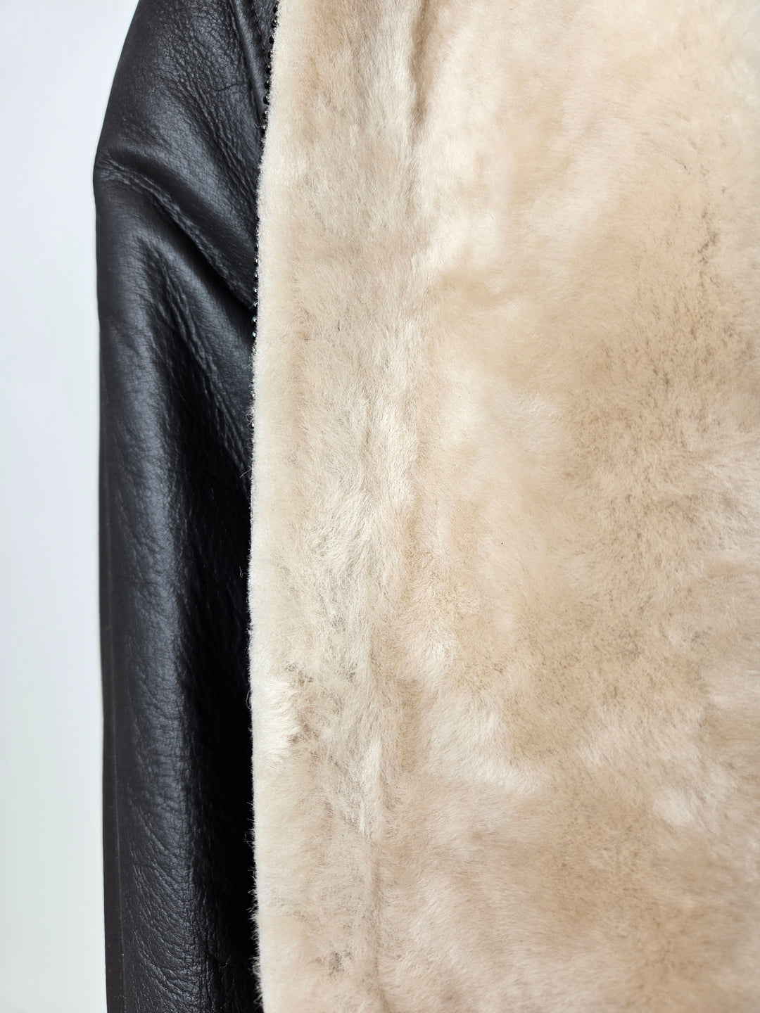 Iker, 66 cm. - Collar Nappa Lamb Crack - Man Dark Brown