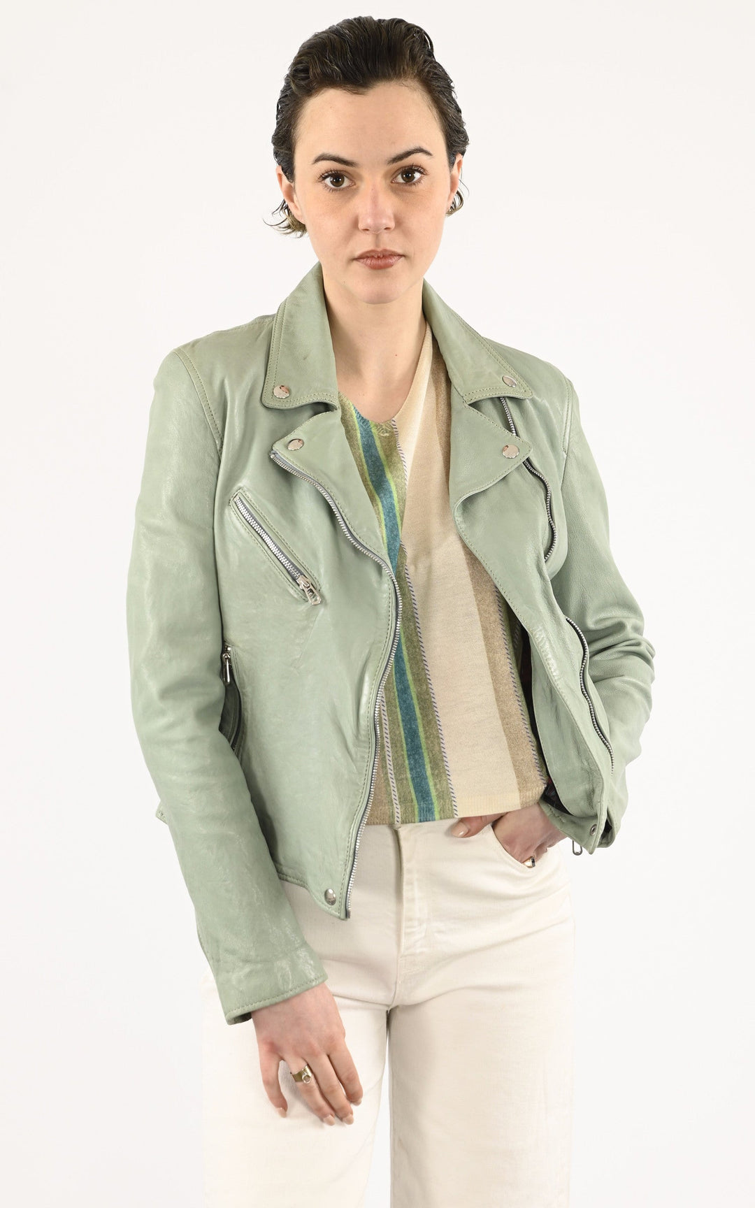 A "OLYMPE 101964" Vert de gris Rose Garden Blouson Femme opened photo