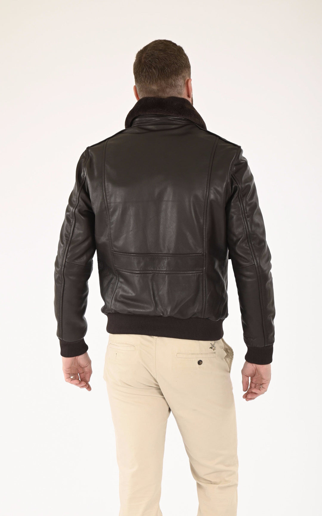 A "PILOT" Marron La Canadienne Pilote Homme interior photo