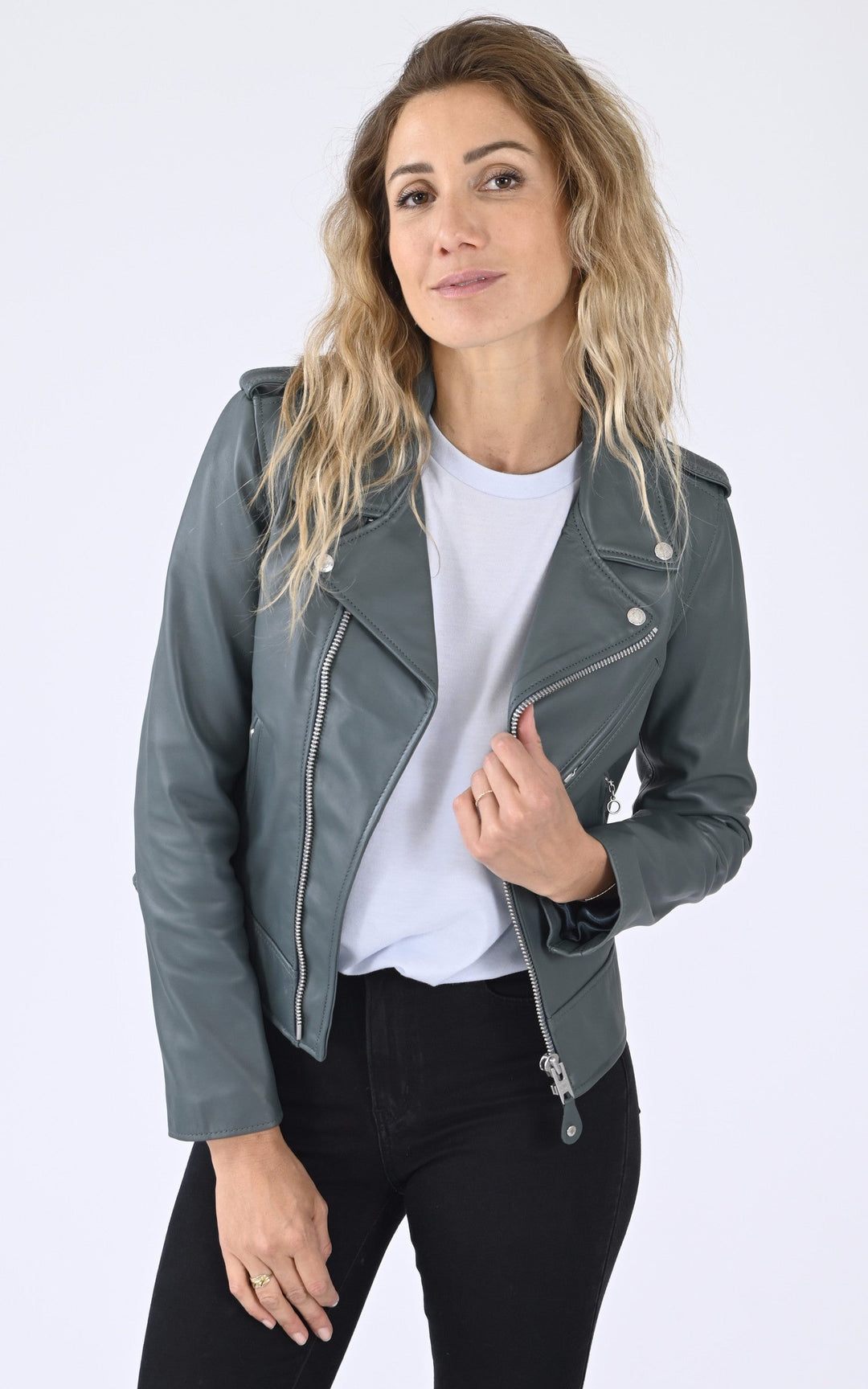 A "LCW1601D" Vert Schott Perfecto Femme opened photo