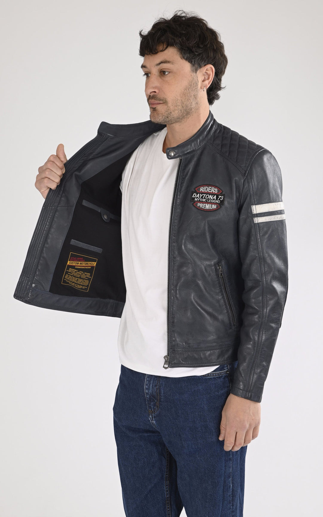 A "SPENCER 104153" Bleu Daytona 73 Blouson Homme interior photo