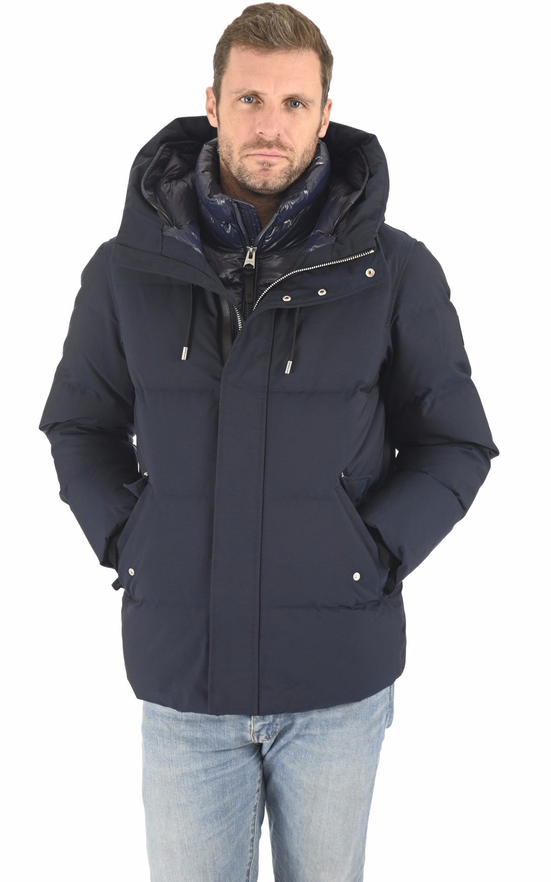 A "GRAYDON" Bleu Marine Mackage Ves Doudoune Homme opened photo