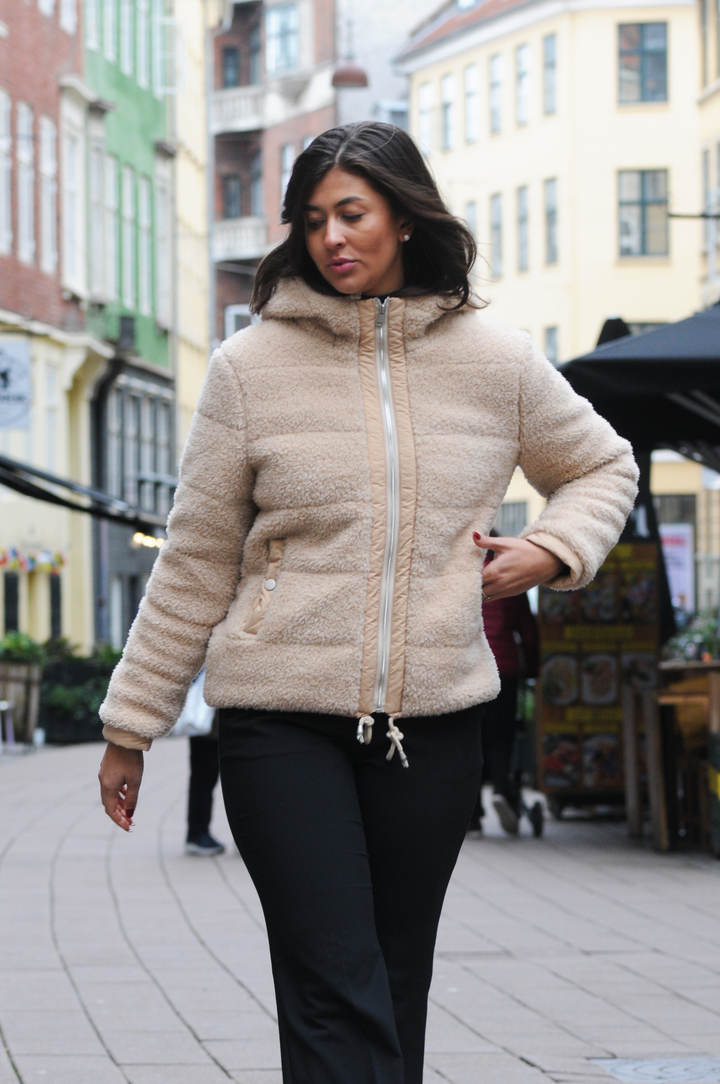 Hanna, 62 cm. - Hood - Air Wool - Women - Beige