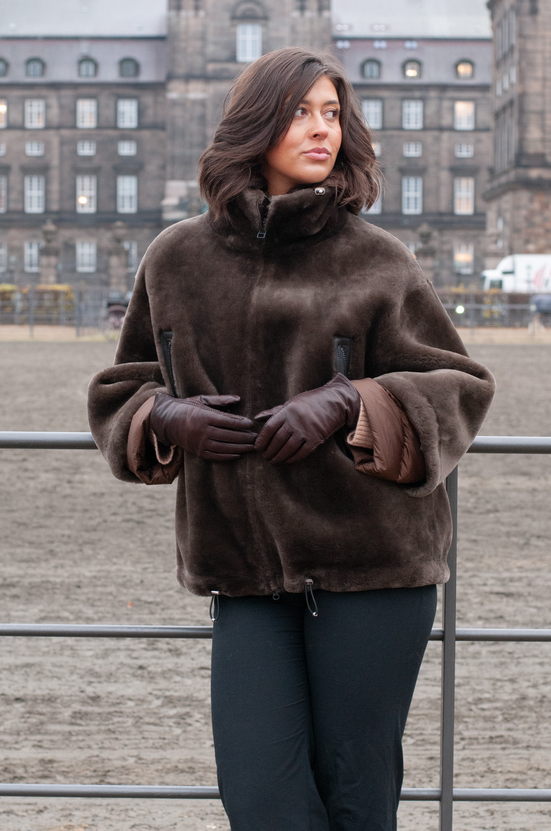 Idane, 69 cm. - Huppu - Karitsan suorat hiukset - naiset - ruskeat