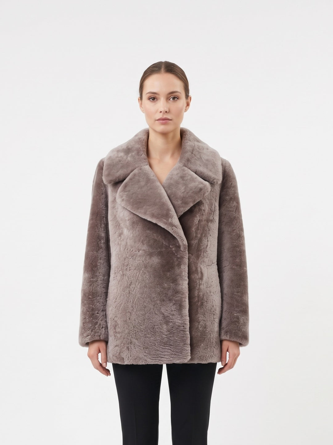 Janka, 70 cm. - Collar Wave Lamb - Women Taupe