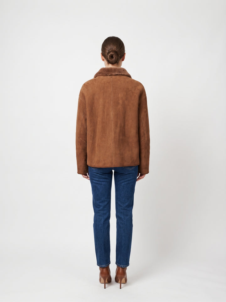 Jumana, 60 cm. - Krage - Mocka Lamm - Dam - Tobak