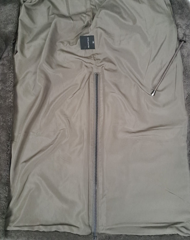 Filuka, 100 cm. - krage - krøllete lam - kvinner - taupe