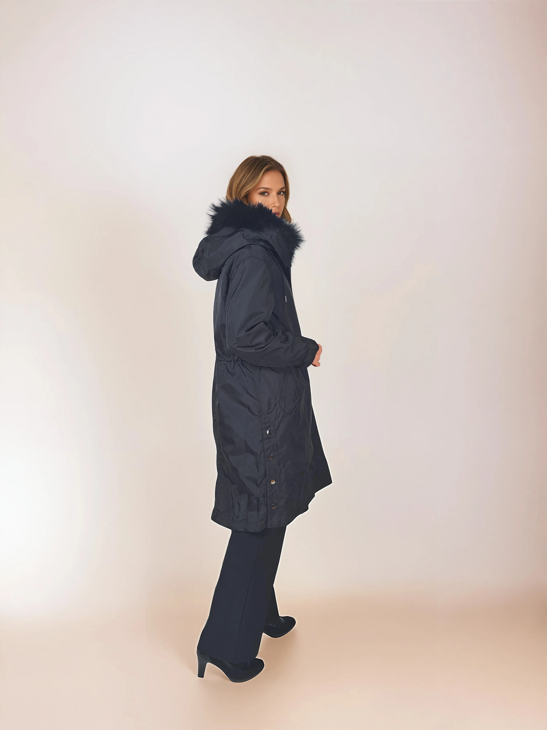 Calgary, 95 cm. - Kapuze - Textil - Damen - Schwarz