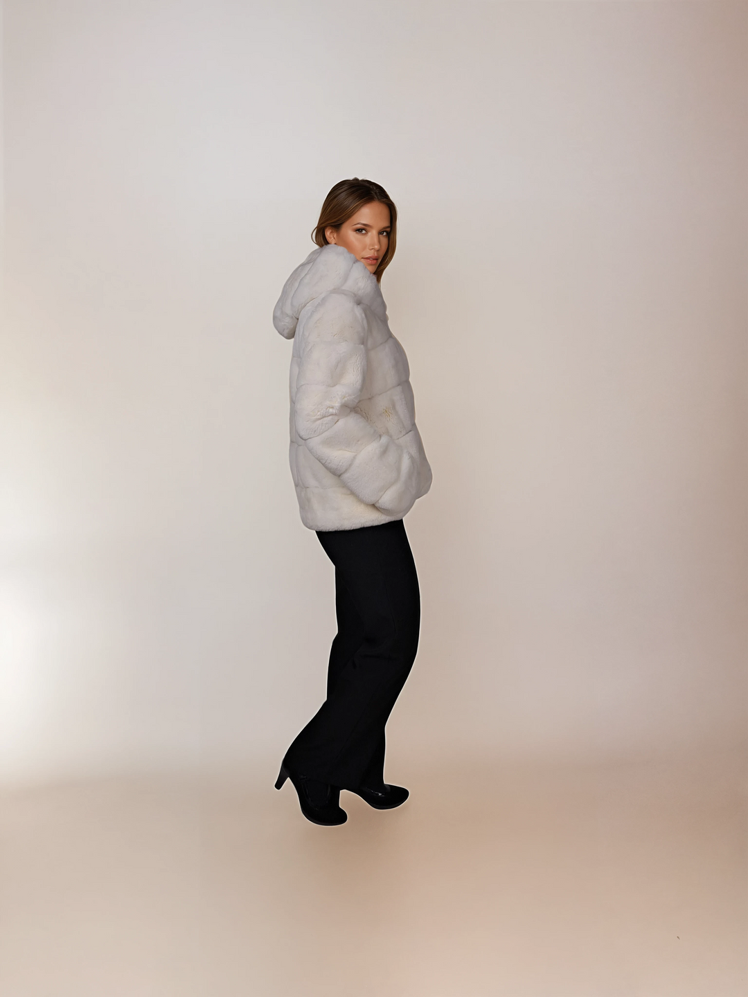 Petrovski, 60 cm. - Hood - Rex - Women - White