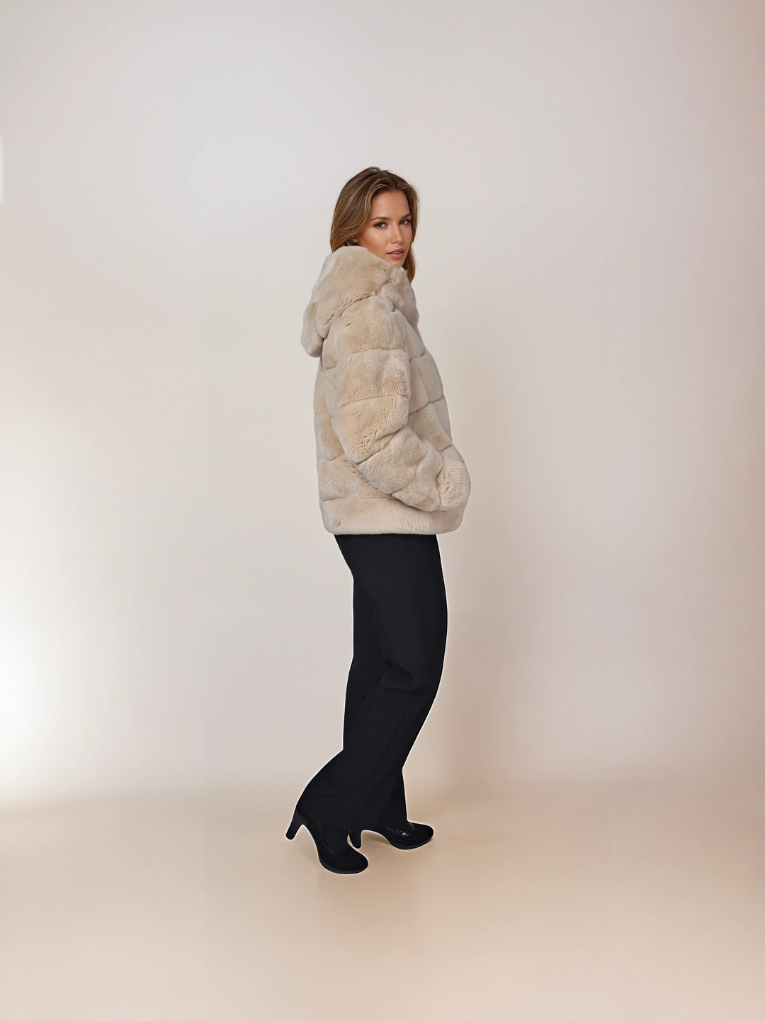 Petrovski, 60 cm. - Hood - Rex - Femmes - Crème