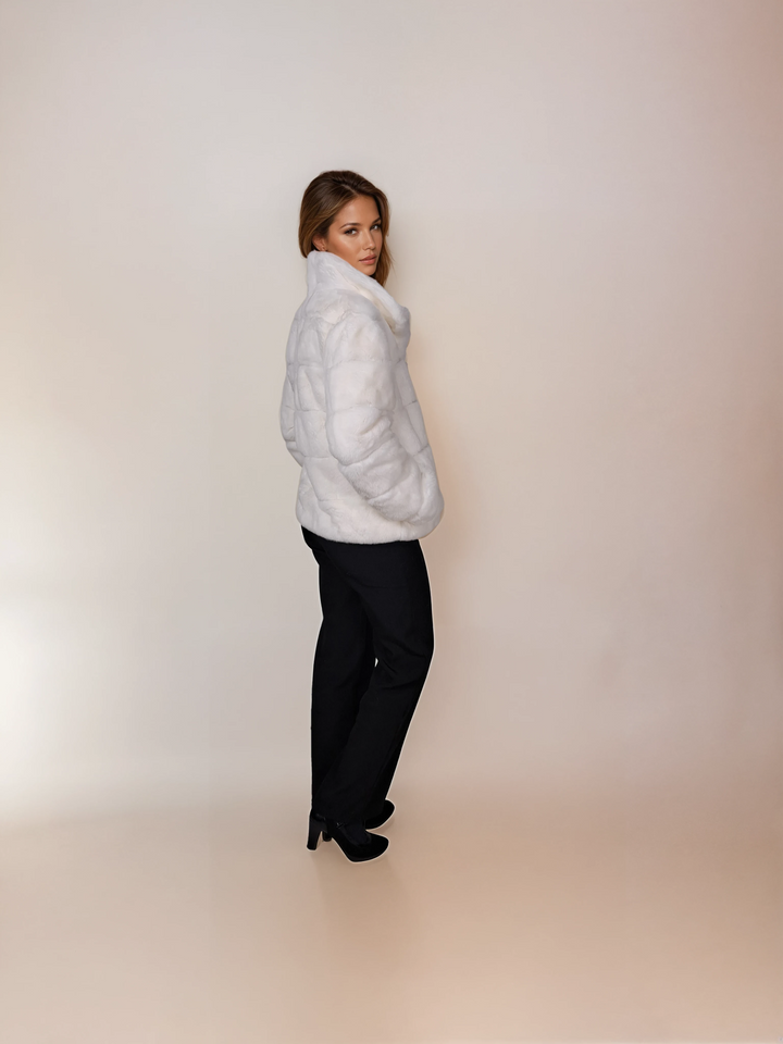 Petrovski, 60 cm. - Krave - Rex - Kvinder - Hvid