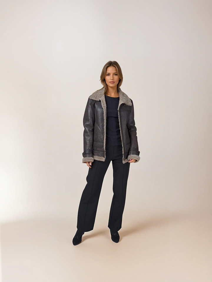 Gitta, 65 cm.  - Cool Lamm - Dam - Mörk Ek