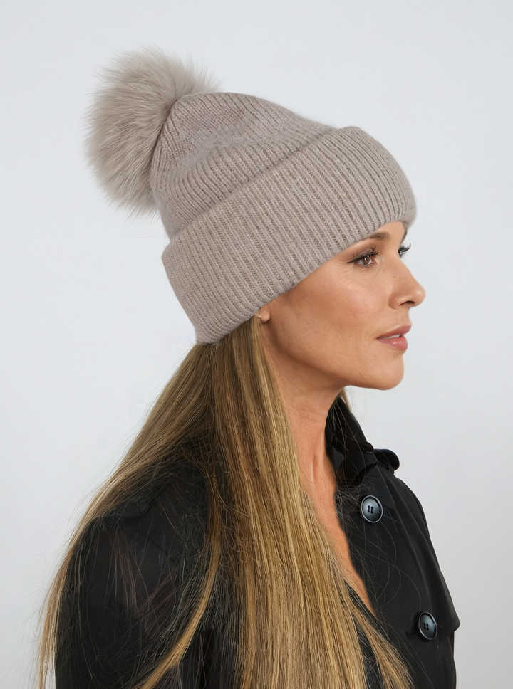 HL22C007 Angora wool beanie with fur pompon Taupe