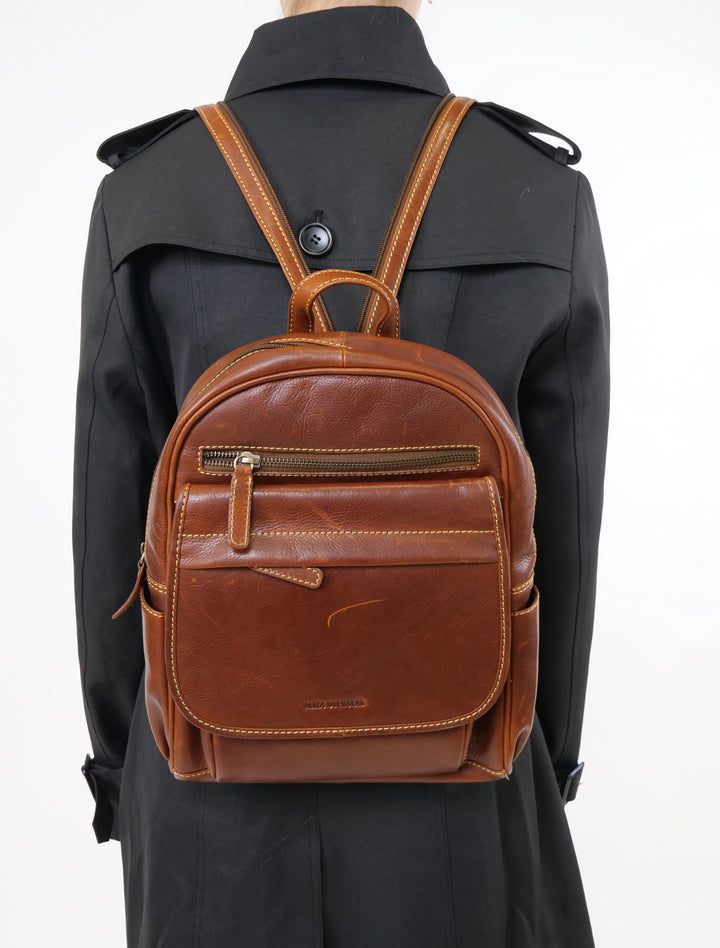 MB-058-R Back Pack - Accesories - Cognac