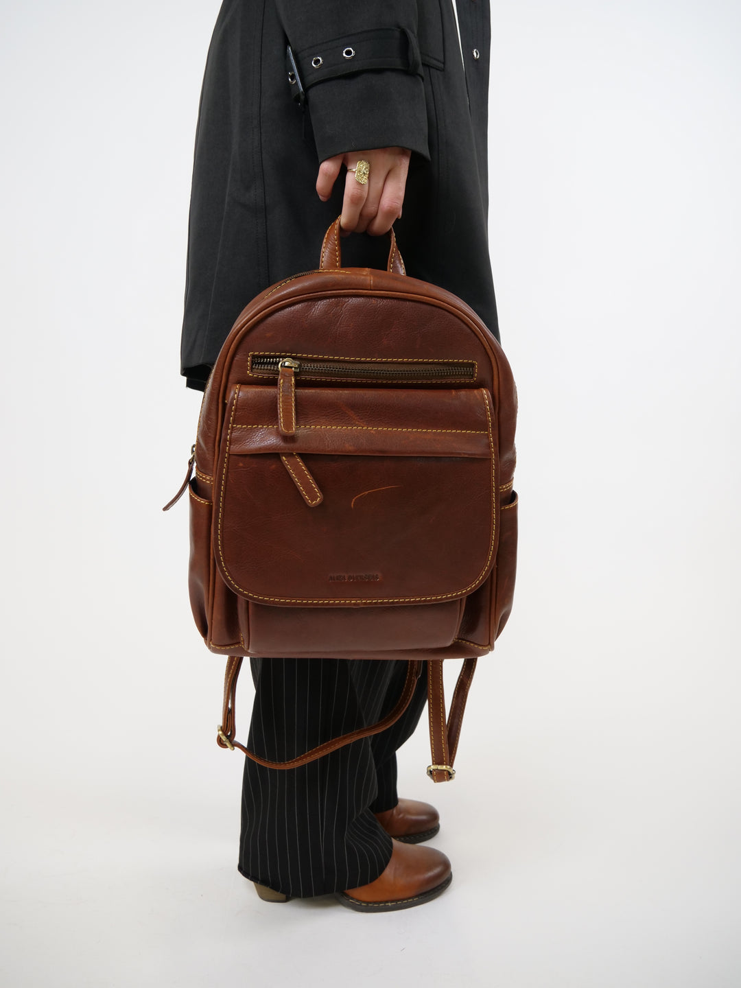 MB-058-R Rucksack – Zubehör – Cognac