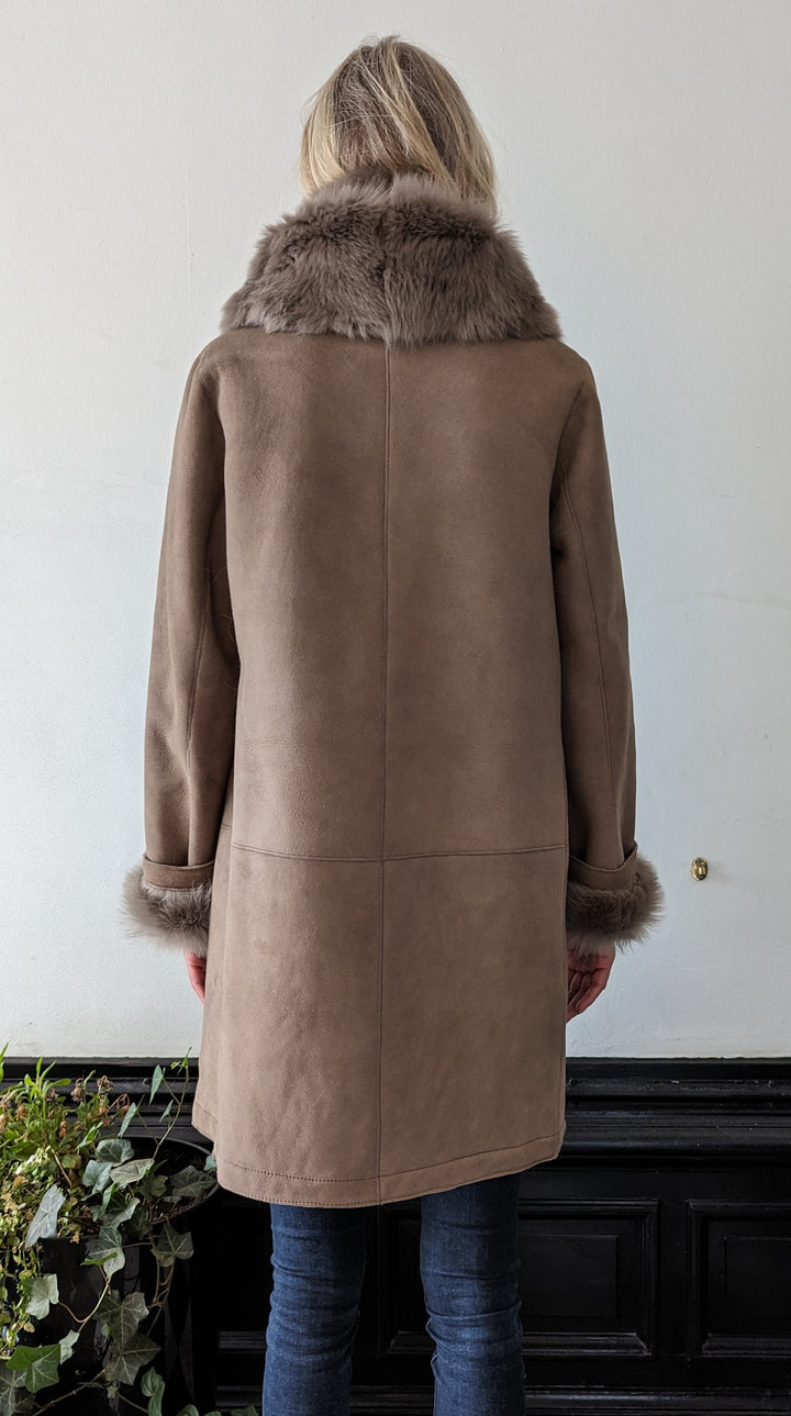 Piemonte, 90 cm. - Hood - Suede Lamb Coat - Women - Dark Oak