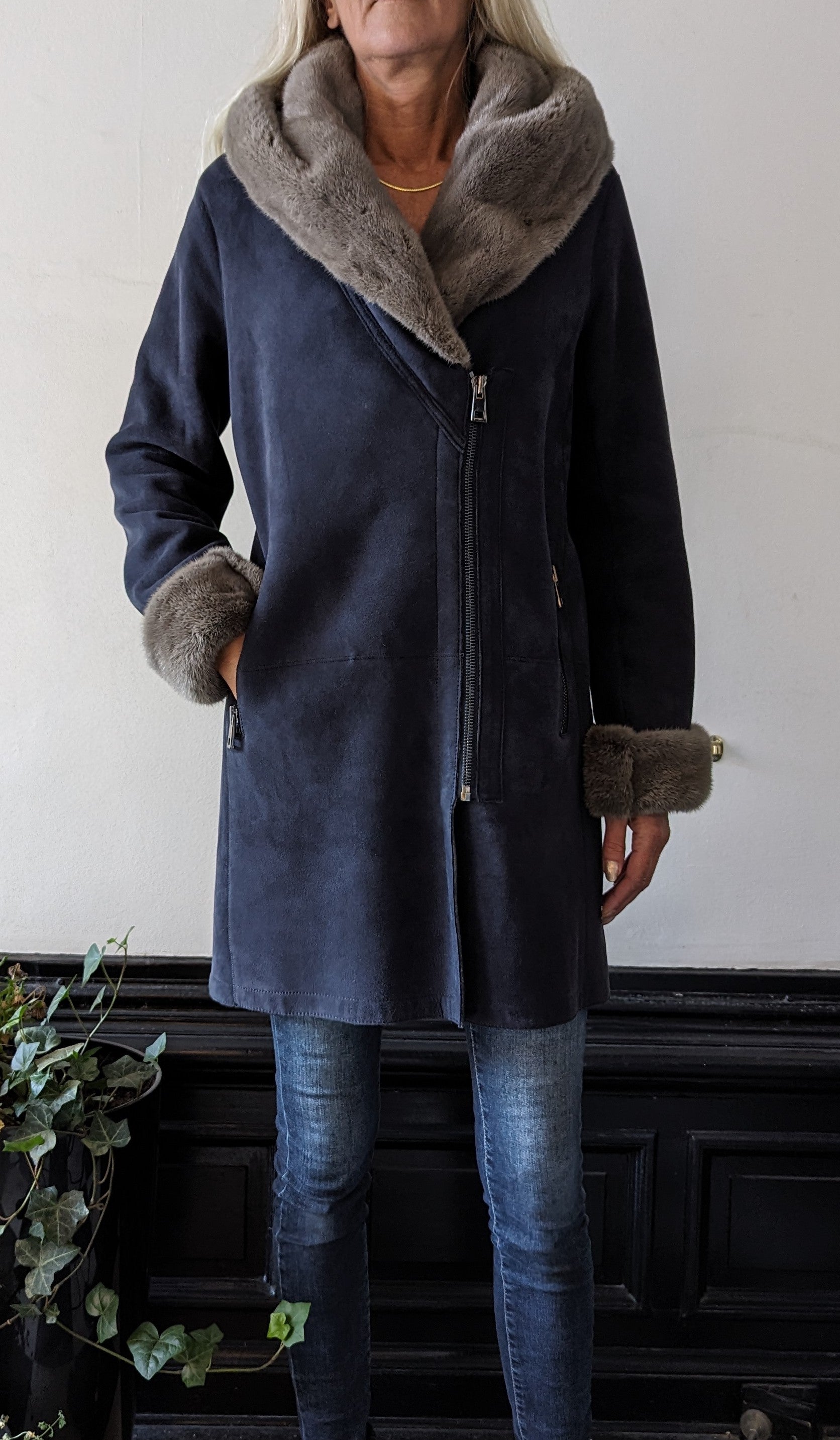 Piemonte, 90 cm. - Hood - Suede Lamb Coat - Women - Dark Blue - Levinsky
