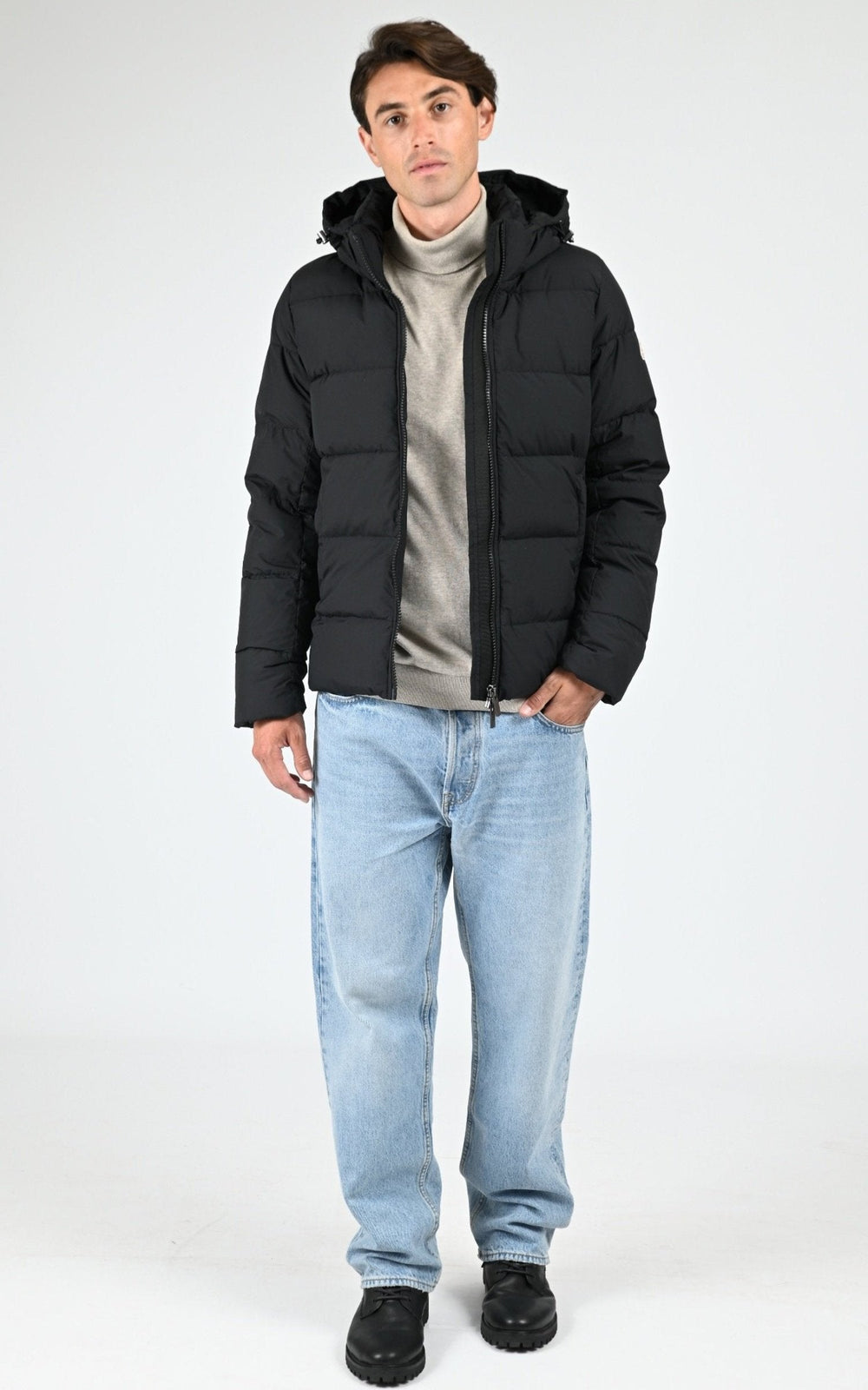 A "SPOUTNIC RIPSTOP" Noir Pyrenex Bl Doudoune Homme back photo