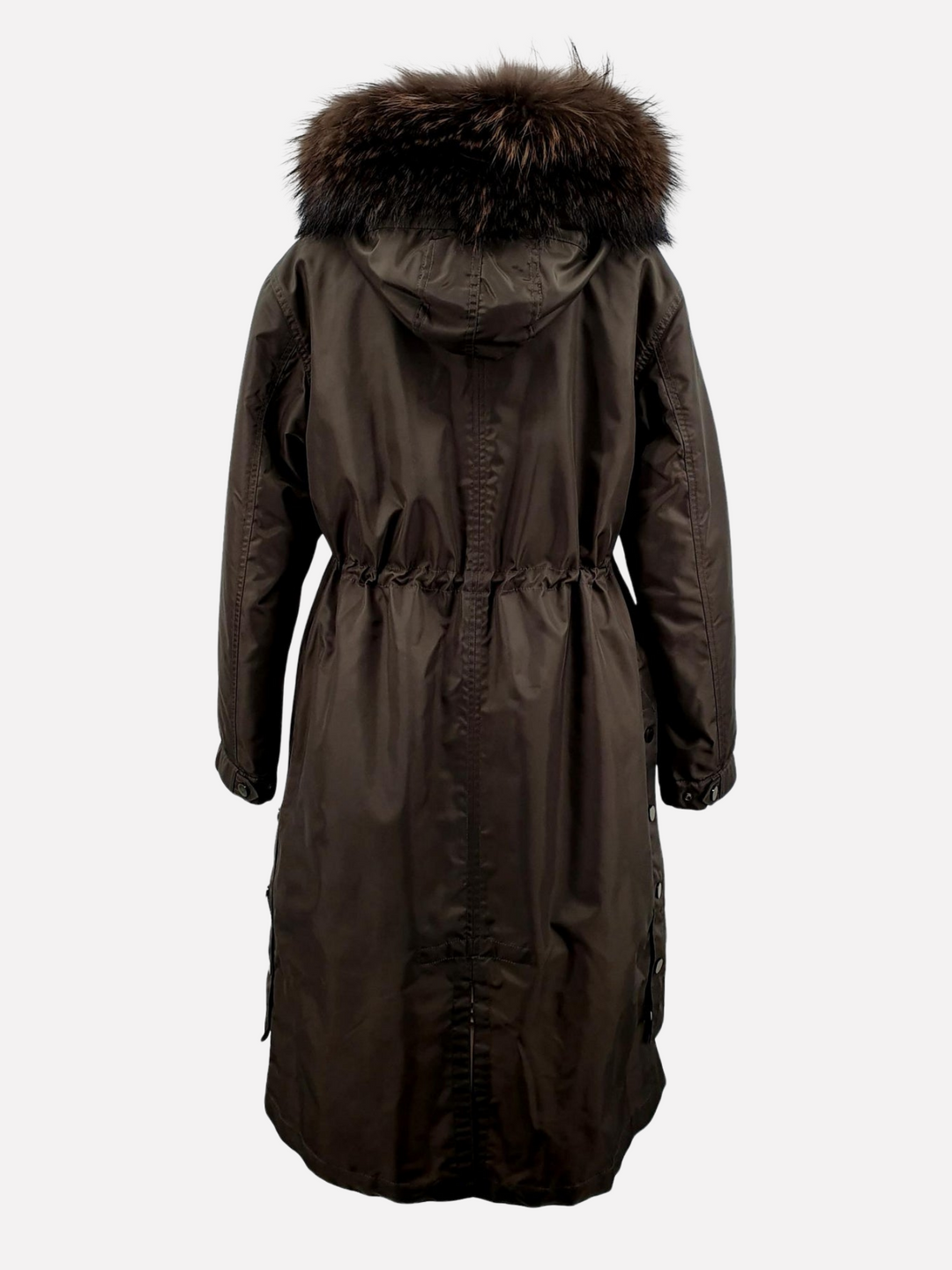 Parka jakke model Calgary 108 cm. - Kvinde med ægte pels foer