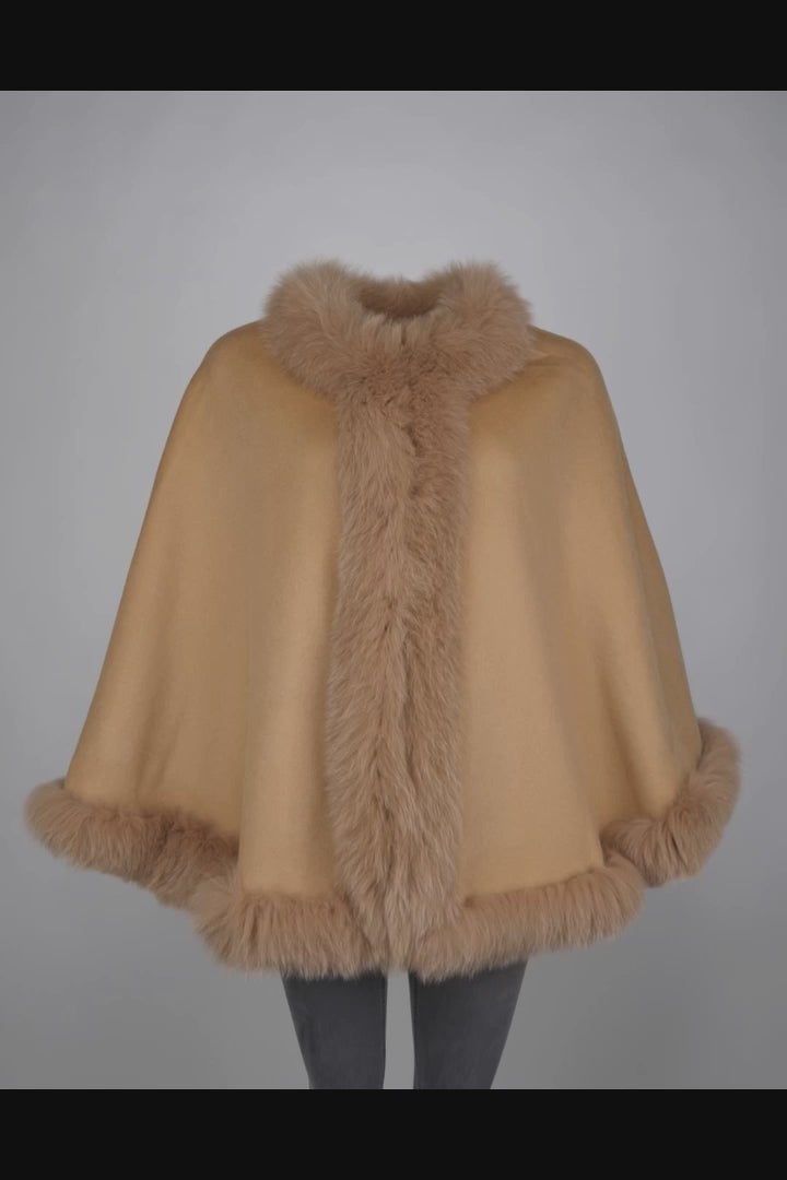 Chadron Cape, 65 cm. - Tunnare Double Face Wool - Naken